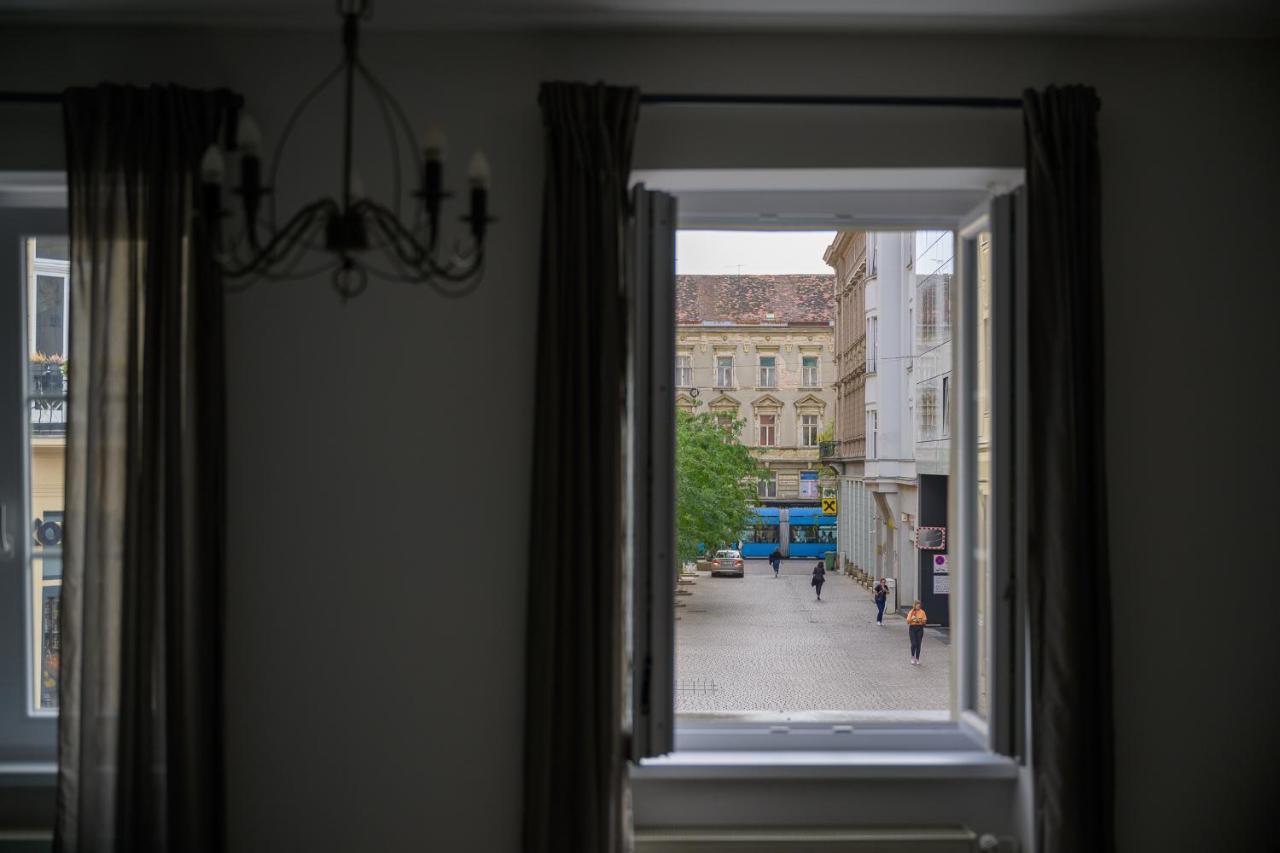 Apartma Euro Square