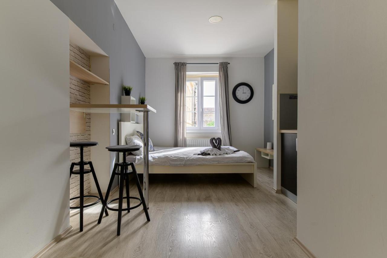 Apartma Euro Square *
